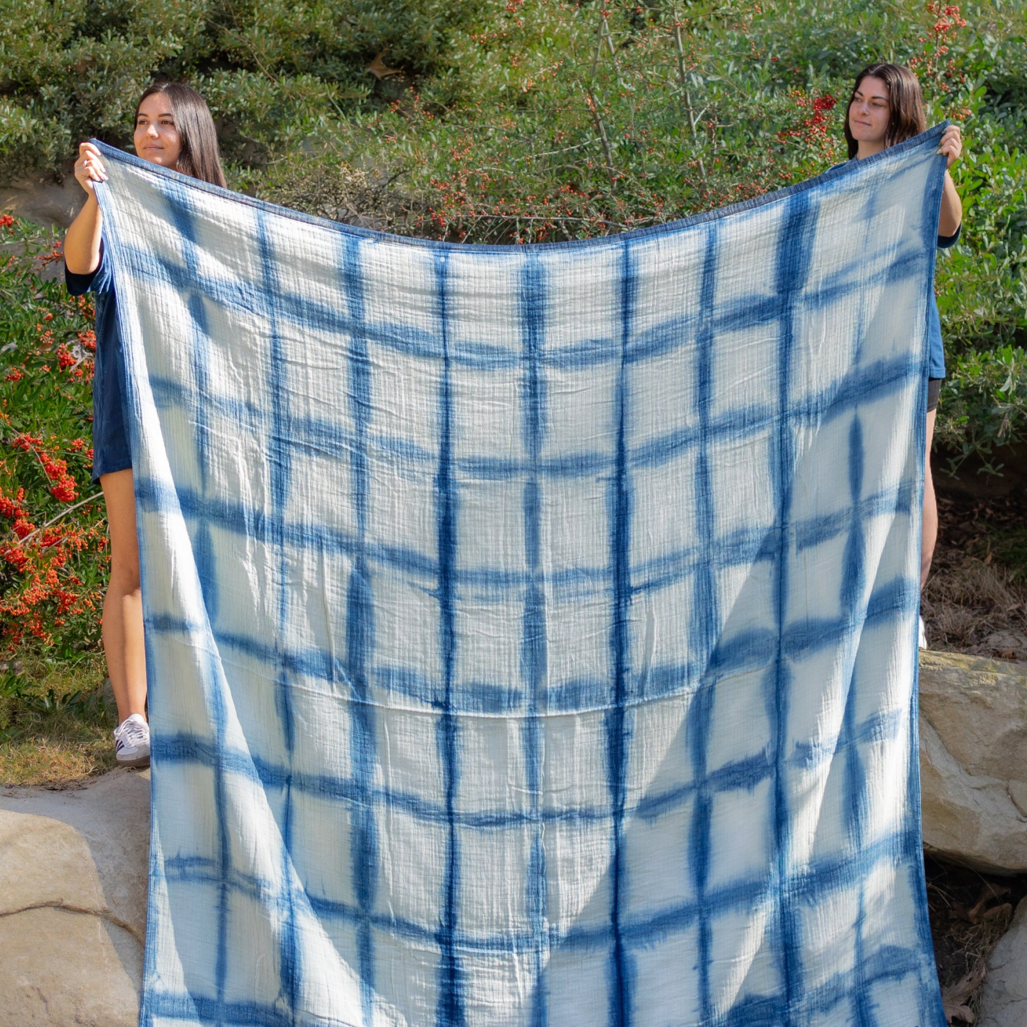 Bed Throw Yūgen - AIZOME (North America) - AIZOME
