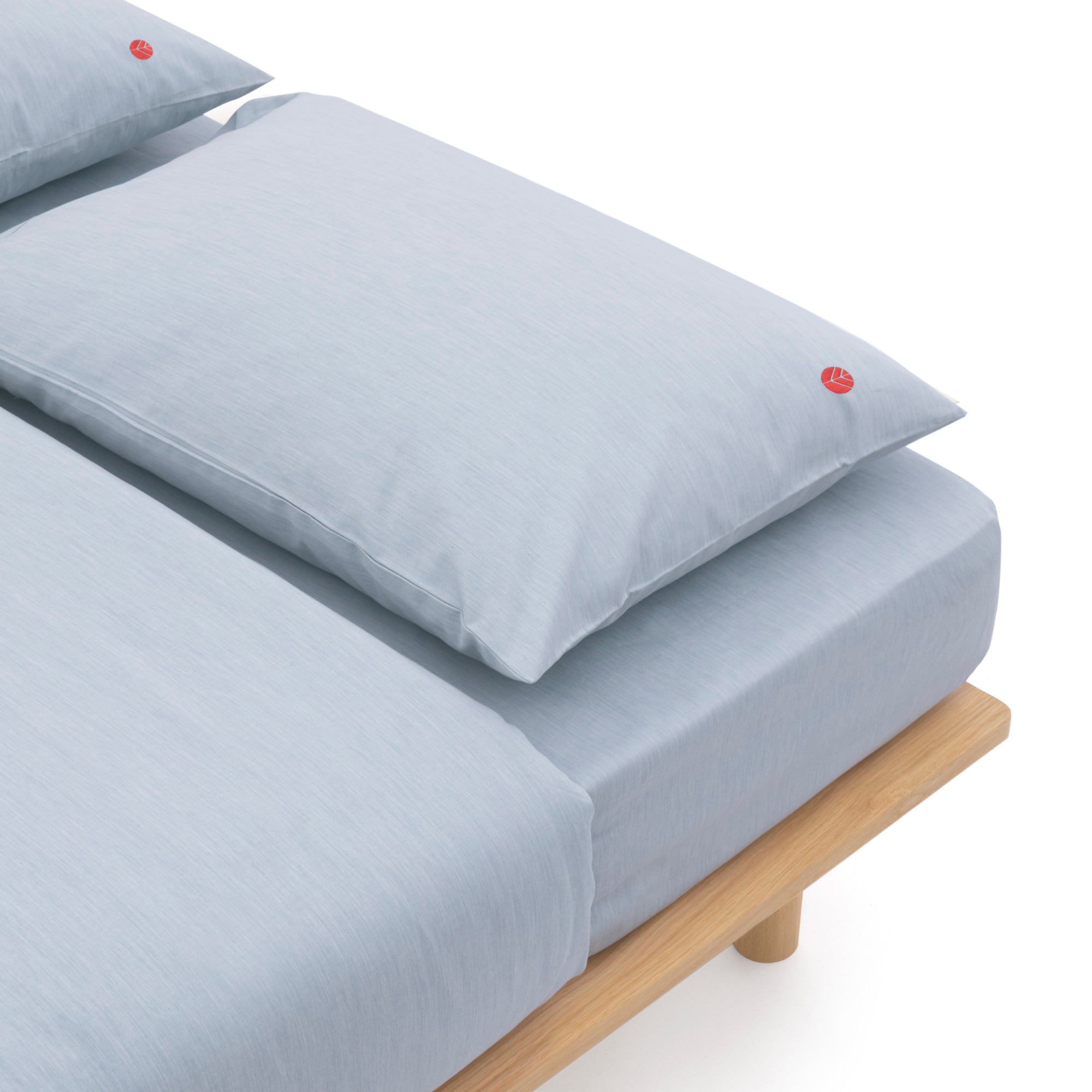 Bedding Set - color:natural-indigo