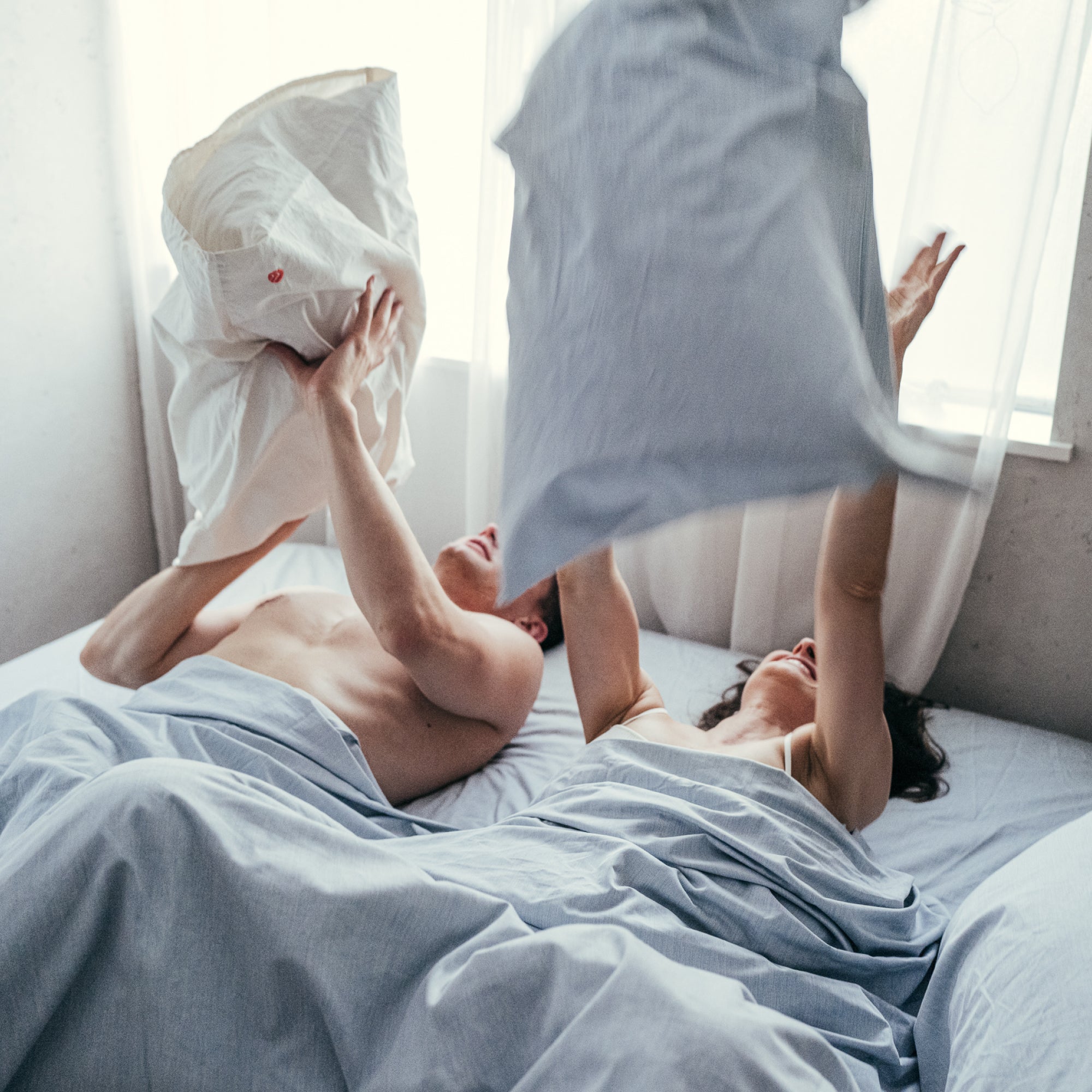 Bedding Set - color:natural-indigo