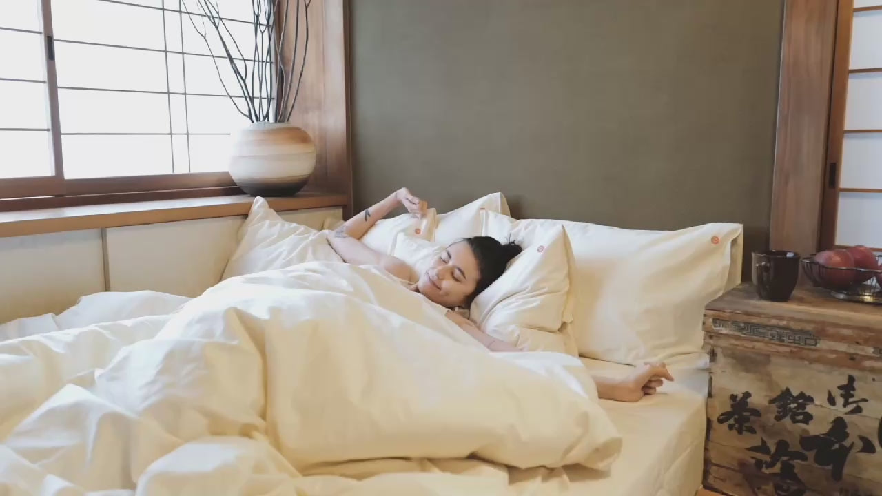 Bedding Set - color:virgin-cotton