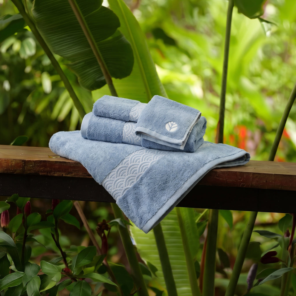 Organic Towel Set - color:natural-indigo