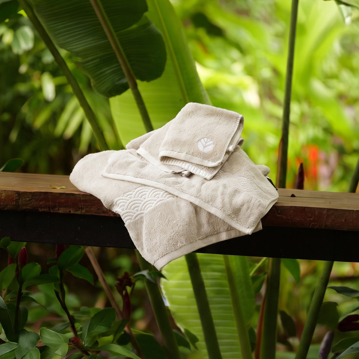 Organic Towel Set - color:virgin-cotton